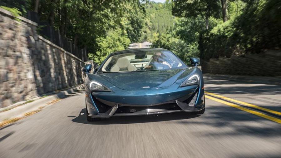  McLaren 570GT 2017 года  (NA) (фото 2 из 34)